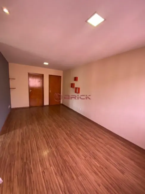Foto 2 de Apartamento com 2 quartos para alugar, 58m2 em Bom Retiro, Teresopolis - RJ