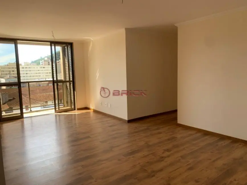 Foto 1 de Apartamento com 3 quartos à venda, 130m2 em Alto, Teresopolis - RJ