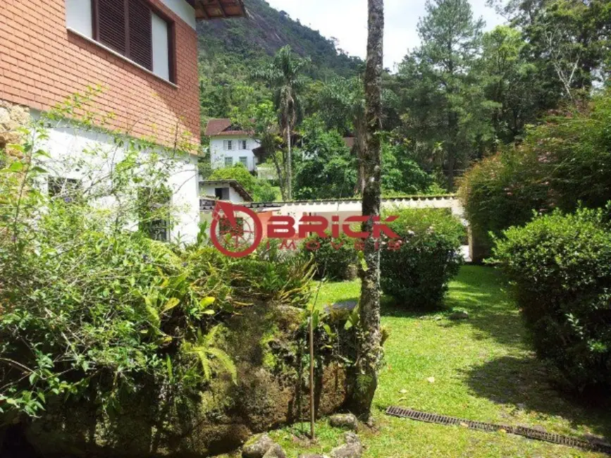 Foto 2 de Casa com 6 quartos à venda, 266m2 em Granja Guarani, Teresopolis - RJ