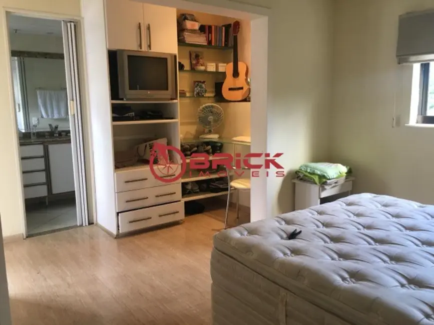 Foto 2 de Apartamento com 3 quartos à venda, 140m2 em Tijuca, Teresopolis - RJ