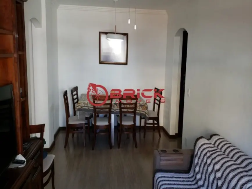 Foto 1 de Apartamento com 1 quarto à venda, 45m2 em Agriões, Teresopolis - RJ