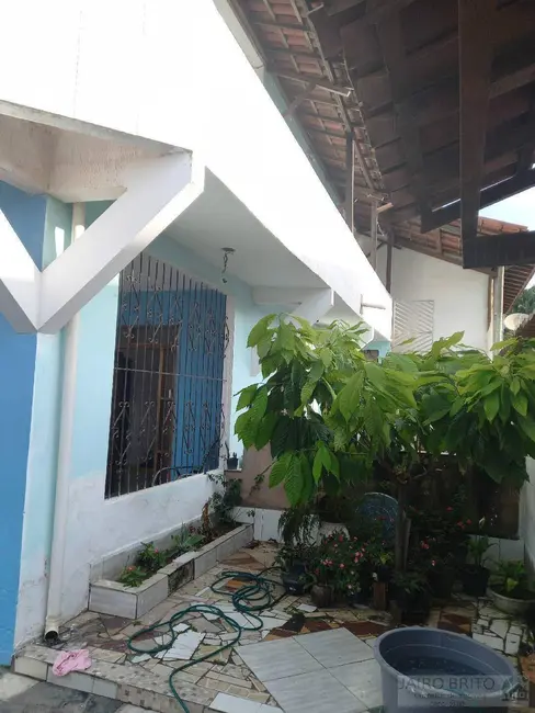 Foto 3 de Casa com 5 quartos à venda, 280m2 em Hernani Sá, Ilheus - BA