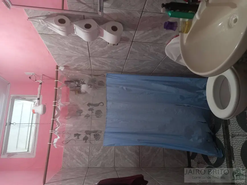 Casa com 3 quartos à venda, 130m2 em Hernani Sá, Ilheus - BA - imagem 3 Foto 3 de Casa com 3 quartos à venda, 130m2 em Hernani Sá, Ilheus - BA