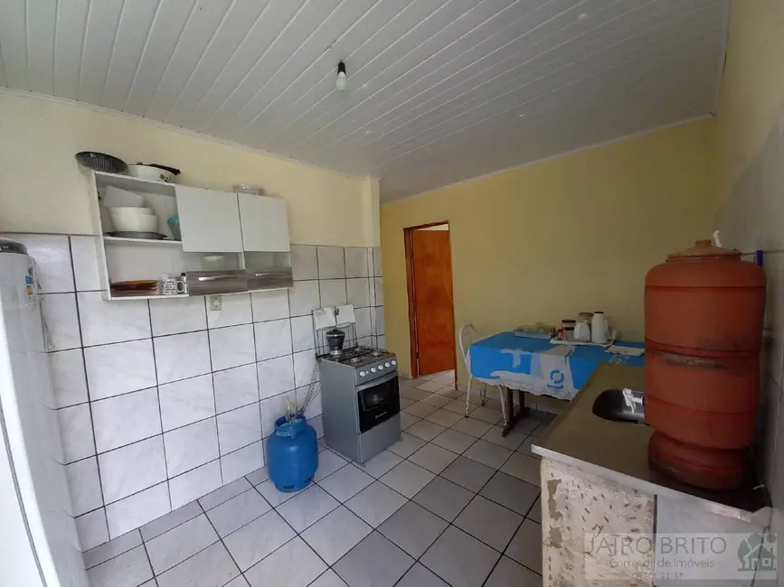 Casa com 2 quartos à venda e para alugar, 60m2 em Hernani Sá, Ilheus - BA - imagem 7 Foto 7 de Casa com 2 quartos à venda e para alugar, 60m2 em Hernani Sá, Ilheus - BA