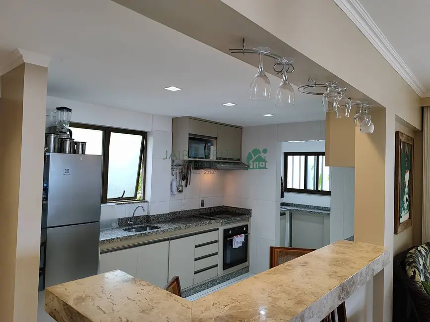 Apartamento com 3 quartos à venda, 185m2 em São Sebastião, Ilheus - BA - imagem 4 Foto 4 de Apartamento com 3 quartos à venda, 185m2 em São Sebastião, Ilheus - BA