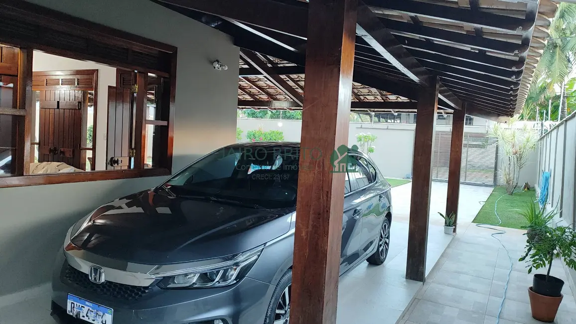 Foto 2 de Casa com 5 quartos à venda e para alugar, 350m2 em Olivença, Ilheus - BA
