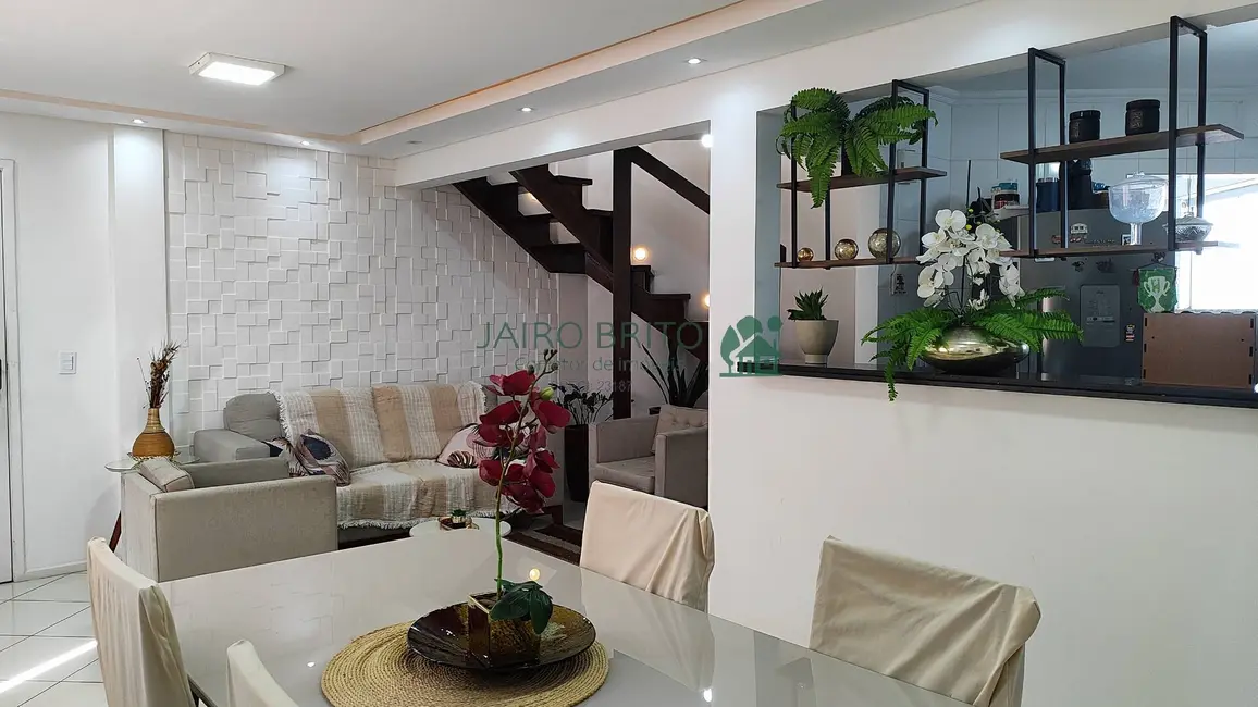 Foto 1 de Apartamento com 3 quartos à venda e para alugar, 196m2 em São Francisco, Ilheus - BA