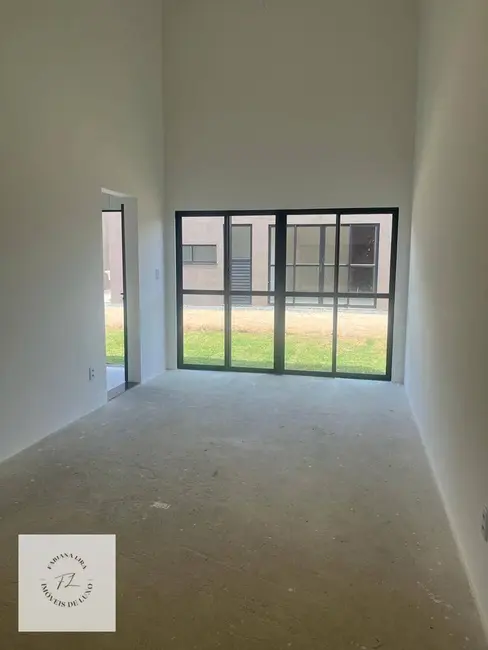 Foto 3 de Casa de Condomínio com 3 quartos à venda, 290m2 em Registro, Feira De Santana - BA