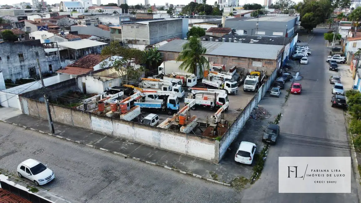 Foto 1 de Terreno / Lote à venda, 1440m2 em Brasília, Feira De Santana - BA