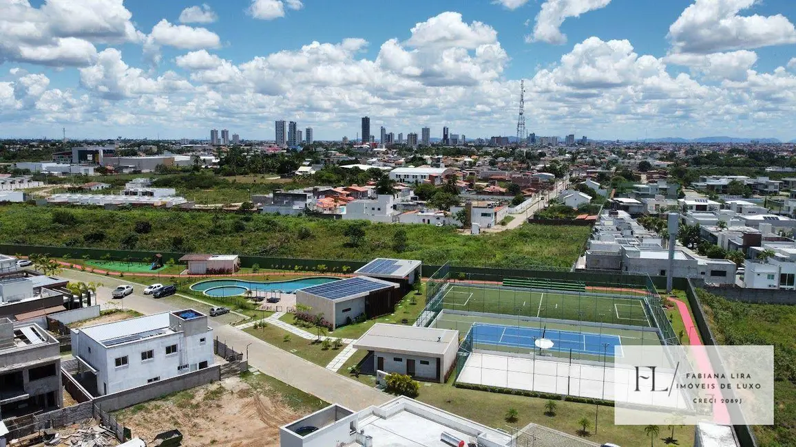 Foto 1 de Terreno / Lote à venda, 350m2 em Sim, Feira De Santana - BA