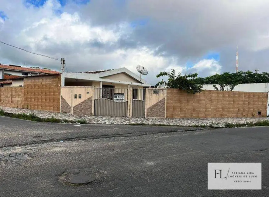 Foto 1 de Casa com 3 quartos à venda, 280m2 em Brasília, Feira De Santana - BA