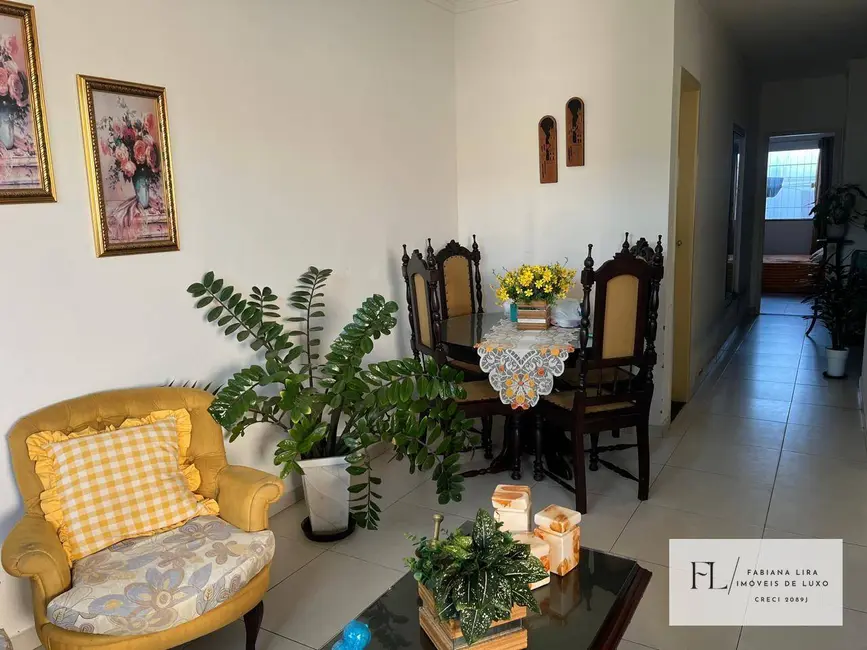 Foto 4 de Casa com 2 quartos à venda, 125m2 em Papagaio, Feira De Santana - BA