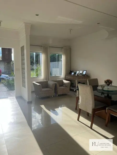 Casa de Condomínio com 3 quartos à venda, 260m2 em Centro, Feira De Santana - BA - imagem 8 Foto 8 de Casa de Condomínio com 3 quartos à venda, 260m2 em Centro, Feira De Santana - BA