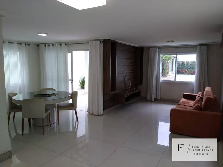 Casa de Condomínio com 3 quartos à venda, 250m2 em Brasília, Feira De Santana - BA - imagem 4 Foto 4 de Casa de Condomínio com 3 quartos à venda, 250m2 em Brasília, Feira De Santana - BA