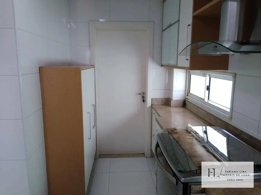 Casa de Condomínio com 3 quartos à venda, 250m2 em Brasília, Feira De Santana - BA - imagem 8 Foto 8 de Casa de Condomínio com 3 quartos à venda, 250m2 em Brasília, Feira De Santana - BA