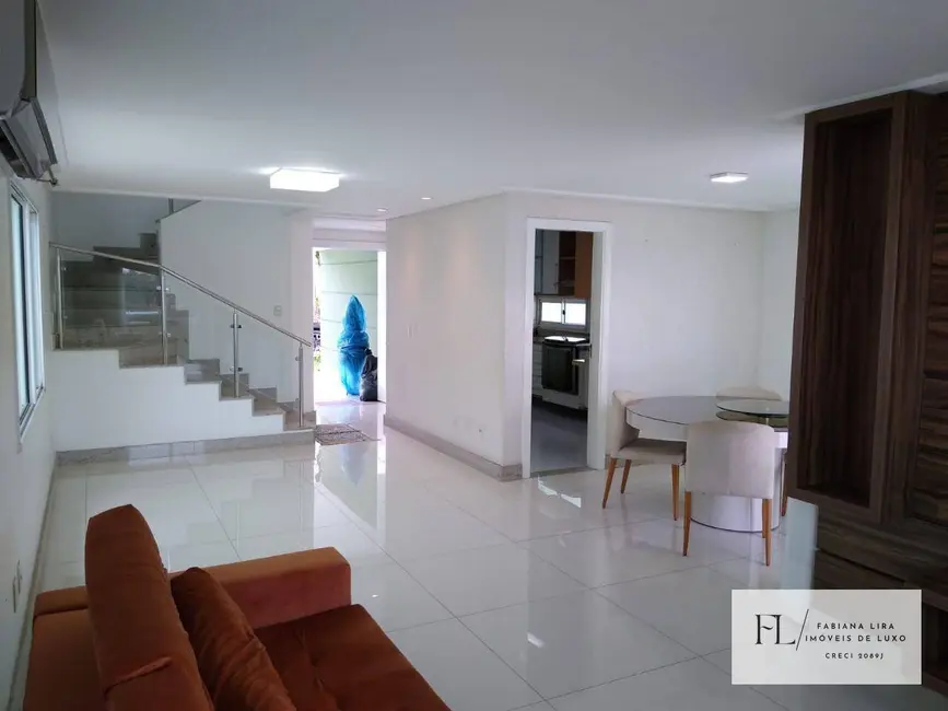 Casa de Condomínio com 3 quartos à venda, 250m2 em Brasília, Feira De Santana - BA - imagem 5 Foto 5 de Casa de Condomínio com 3 quartos à venda, 250m2 em Brasília, Feira De Santana - BA