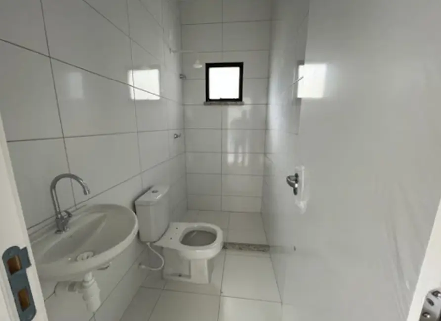 Foto 4 de Casa de Condomínio com 2 quartos à venda, 152m2 em Registro, Feira De Santana - BA