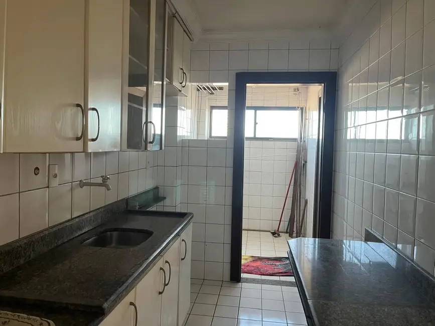 Foto 6 de Apartamento com 4 quartos à venda e para alugar, 145m2 em Capuchinhos, Feira De Santana - BA
