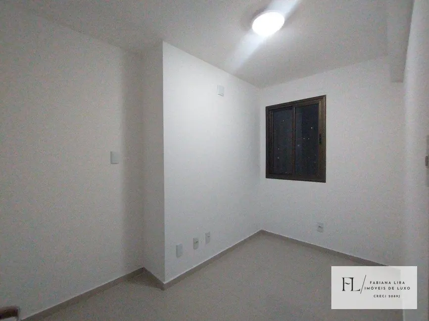 Foto 5 de Apartamento com 3 quartos para alugar, 82m2 em Santa Mônica, Feira De Santana - BA
