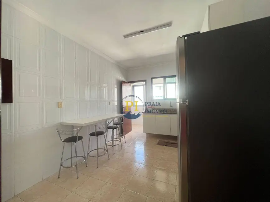 Cobertura com 4 quartos à venda, 170m2 em Canto do Forte, Praia Grande - SP - imagem 4 Foto 4 de Cobertura com 4 quartos à venda, 170m2 em Canto do Forte, Praia Grande - SP
