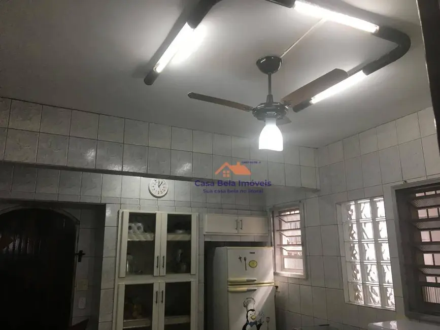 Foto 3 de Casa com 3 quartos à venda, 196m2 em Aviação, Praia Grande - SP