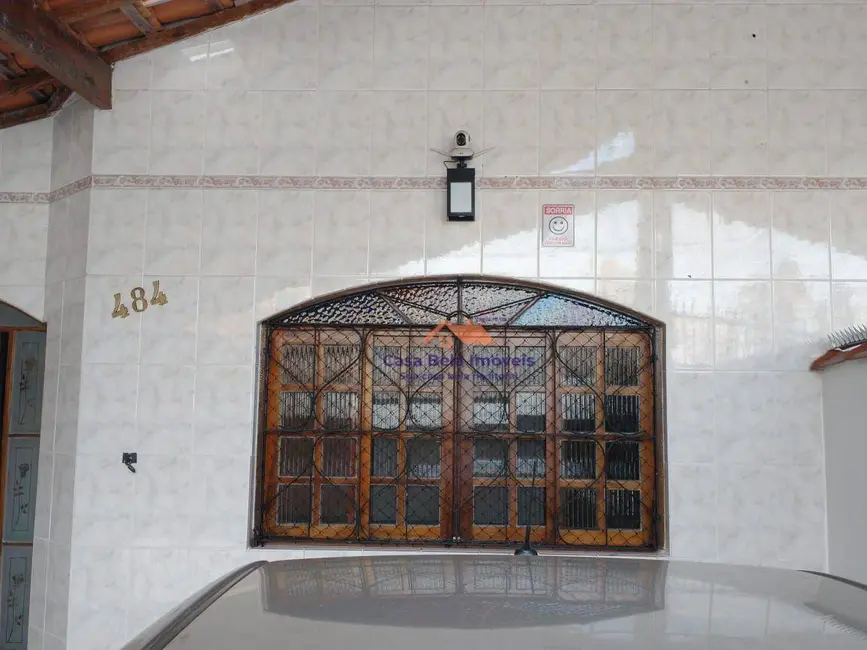 Casa com 2 quartos à venda, 125m2 em Praia Grande - SP - imagem 4 Foto 4 de Casa com 2 quartos à venda, 125m2 em Praia Grande - SP