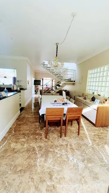 Foto 8 de Sobrado com 4 quartos à venda, 170m2 em Solemar, Praia Grande - SP