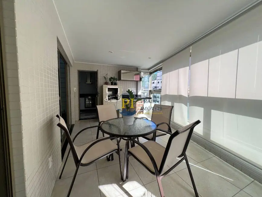 Apartamento com 3 quartos à venda, 129m2 em Canto do Forte, Praia Grande - SP - imagem 6 Foto 6 de Apartamento com 3 quartos à venda, 129m2 em Canto do Forte, Praia Grande - SP