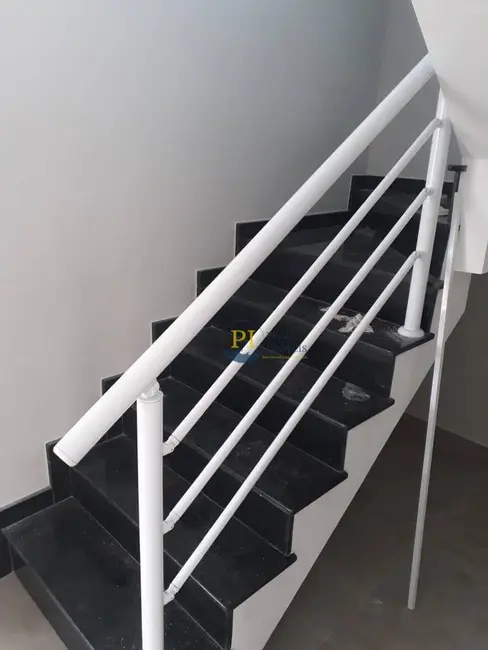 Casa com 4 quartos à venda, 594m2 em Solemar, Praia Grande - SP - imagem 5 Foto 5 de Casa com 4 quartos à venda, 594m2 em Solemar, Praia Grande - SP