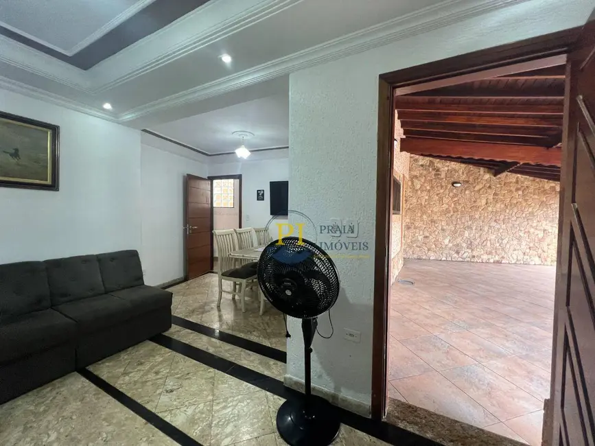 Foto 6 de Casa com 3 quartos à venda, 450m2 em Praia Grande - SP