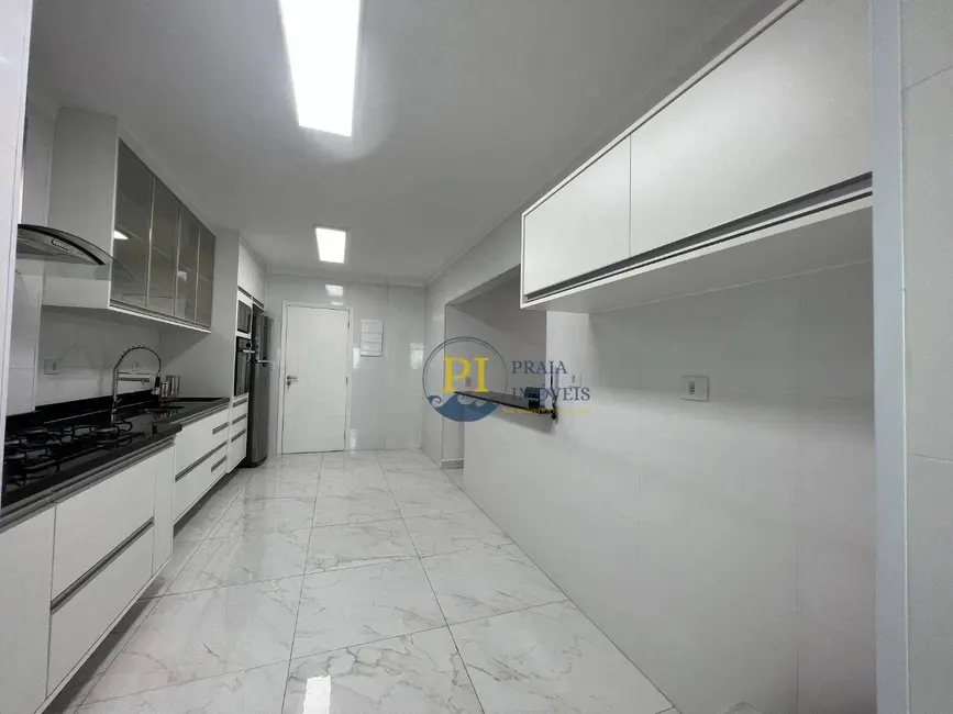 Apartamento com 3 quartos à venda, 146m2 em Guilhermina, Praia Grande - SP - imagem 3 Foto 3 de Apartamento com 3 quartos à venda, 146m2 em Guilhermina, Praia Grande - SP