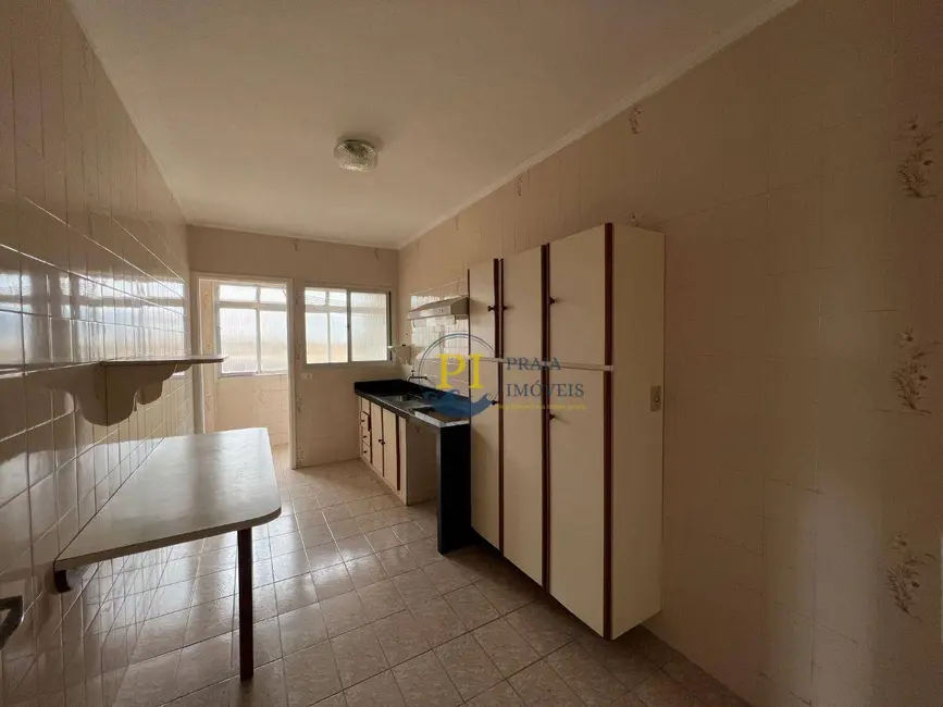 Foto 3 de Apartamento com 2 quartos à venda, 70m2 em Caiçara, Praia Grande - SP