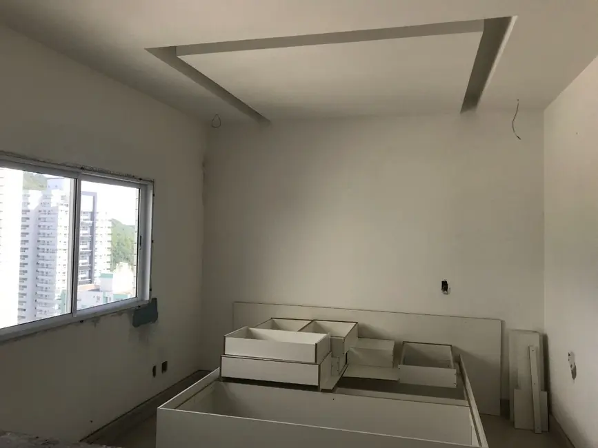 Cobertura com 5 quartos à venda, 700m2 em Canto do Forte, Praia Grande - SP - imagem 8 Foto 8 de Cobertura com 5 quartos à venda, 700m2 em Canto do Forte, Praia Grande - SP