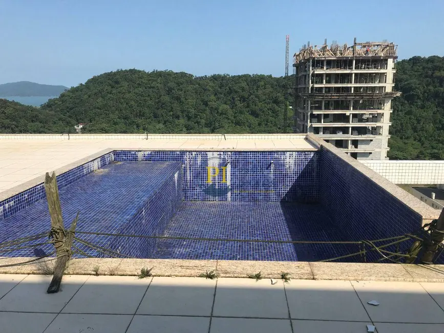 Cobertura com 5 quartos à venda, 700m2 em Canto do Forte, Praia Grande - SP - imagem 5 Foto 5 de Cobertura com 5 quartos à venda, 700m2 em Canto do Forte, Praia Grande - SP