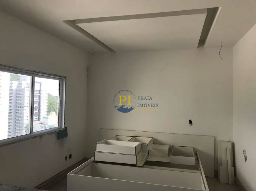 Cobertura com 5 quartos à venda, 700m2 em Canto do Forte, Praia Grande - SP - imagem 8 Foto 8 de Cobertura com 5 quartos à venda, 700m2 em Canto do Forte, Praia Grande - SP