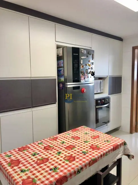Cobertura com 3 quartos à venda, 250m2 em Canto do Forte, Praia Grande - SP - imagem 6 Foto 6 de Cobertura com 3 quartos à venda, 250m2 em Canto do Forte, Praia Grande - SP