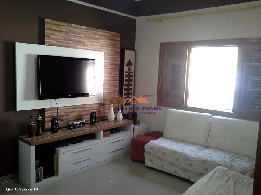 Foto 6 de Casa com 2 quartos à venda, 300m2 em Praia Grande - SP