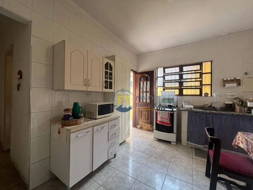 Casa com 2 quartos à venda, 100m2 em Aviação, Praia Grande - SP - imagem 9 Foto 9 de Casa com 2 quartos à venda, 100m2 em Aviação, Praia Grande - SP