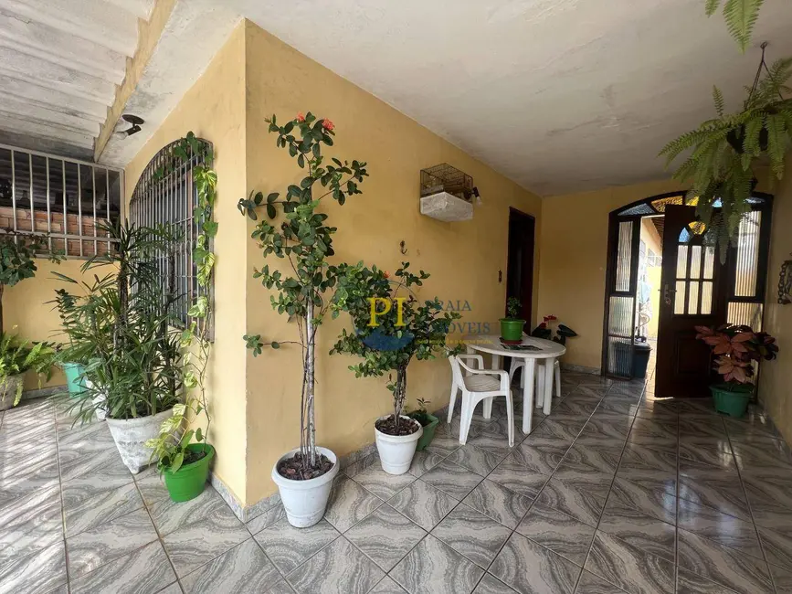 Casa com 2 quartos à venda, 100m2 em Aviação, Praia Grande - SP - imagem 3 Foto 3 de Casa com 2 quartos à venda, 100m2 em Aviação, Praia Grande - SP