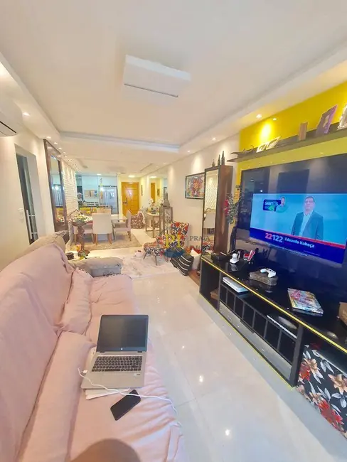 Apartamento com 3 quartos à venda, 120m2 em Canto do Forte, Praia Grande - SP - imagem 8 Foto 8 de Apartamento com 3 quartos à venda, 120m2 em Canto do Forte, Praia Grande - SP