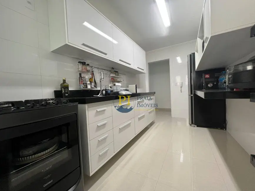 Foto 2 de Apartamento com 3 quartos à venda, 127m2 em Praia Grande - SP