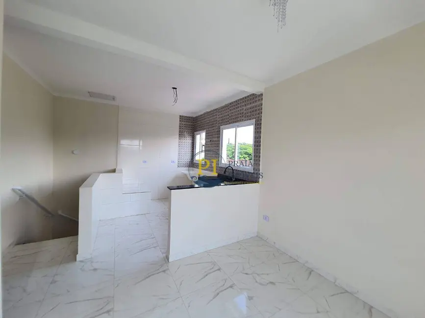 Casa de Condomínio com 2 quartos à venda, 100m2 em Praia Grande - SP - imagem 1 Foto 1 de Casa de Condomínio com 2 quartos à venda, 100m2 em Praia Grande - SP