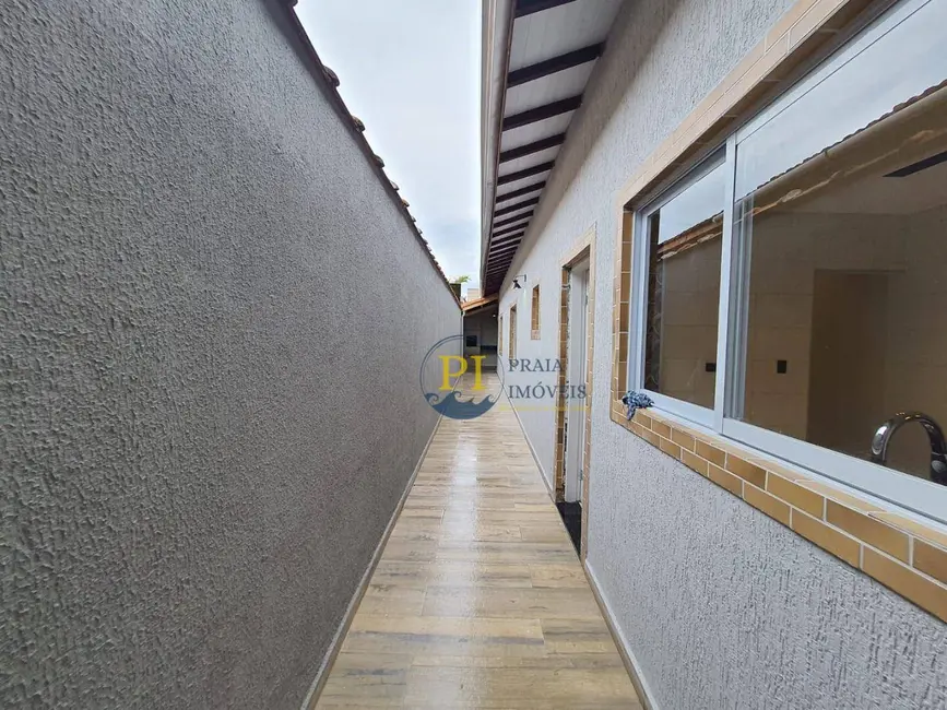 Casa com 2 quartos à venda, 120m2 em Caiçara, Praia Grande - SP - imagem 3 Foto 3 de Casa com 2 quartos à venda, 120m2 em Caiçara, Praia Grande - SP