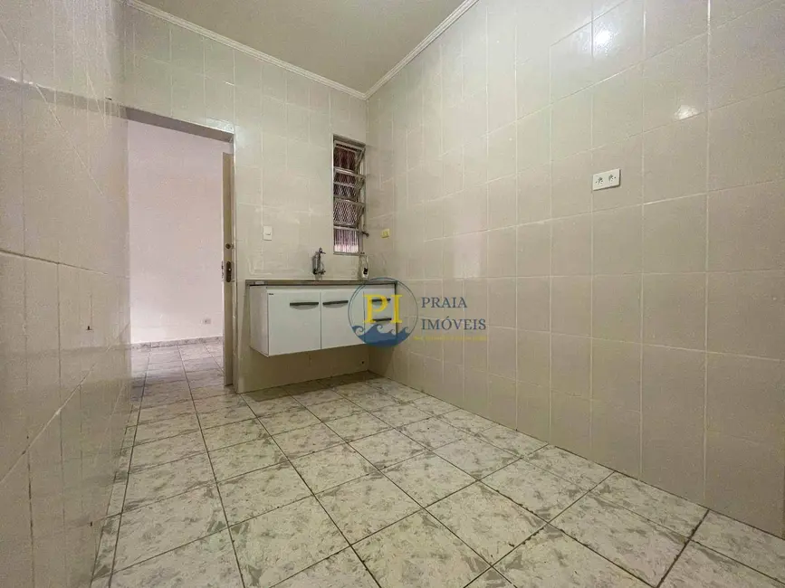 Casa com 2 quartos à venda, 153m2 em Canto do Forte, Praia Grande - SP - imagem 9 Foto 9 de Casa com 2 quartos à venda, 153m2 em Canto do Forte, Praia Grande - SP