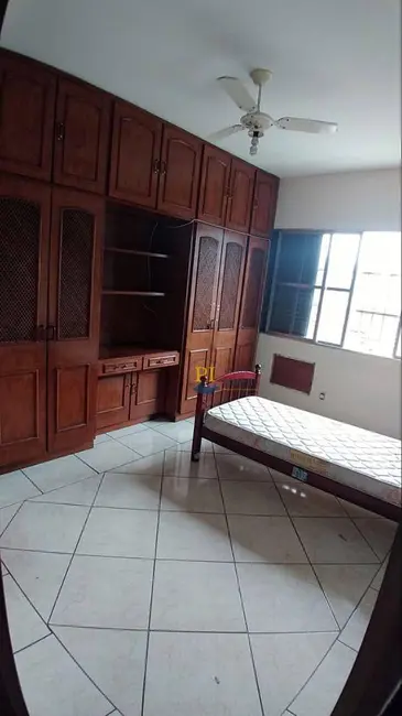 Casa com 4 quartos à venda, 670m2 em Canto do Forte, Praia Grande - SP - imagem 8 Foto 8 de Casa com 4 quartos à venda, 670m2 em Canto do Forte, Praia Grande - SP