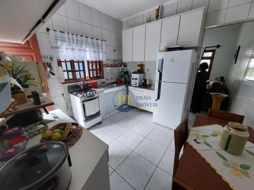 Foto 7 de Casa com 2 quartos à venda, 125m2 em Canto do Forte, Praia Grande - SP