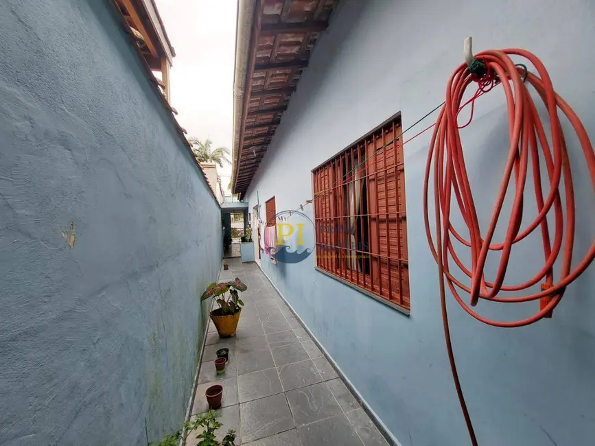 Foto 1 de Casa com 2 quartos à venda, 125m2 em Canto do Forte, Praia Grande - SP