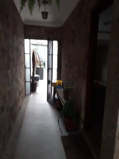 Foto 3 de Casa com 4 quartos à venda, 125m2 em Boqueirão, Praia Grande - SP