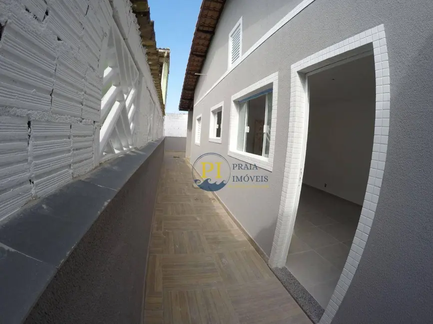Casa com 2 quartos à venda, 100m2 em Itanhaem - SP - imagem 5 Foto 5 de Casa com 2 quartos à venda, 100m2 em Itanhaem - SP