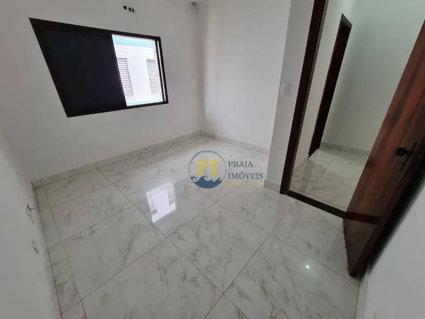 Foto 4 de Casa com 3 quartos à venda, 160m2 em Canto do Forte, Praia Grande - SP